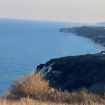 Апартамент изрев-бяла
